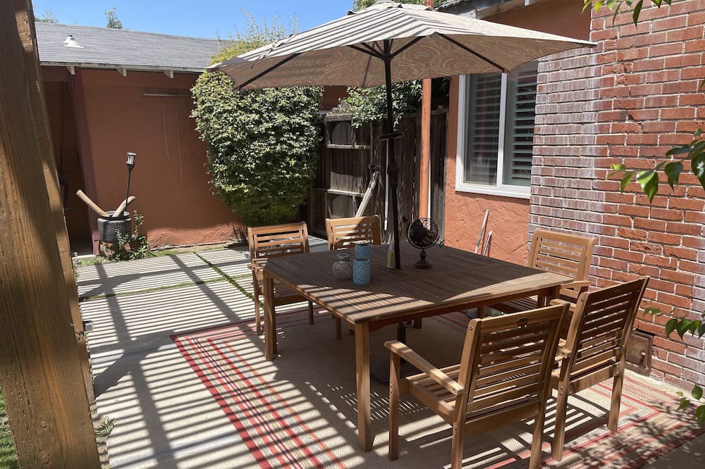 Photo of Patio Balcony in Tulare