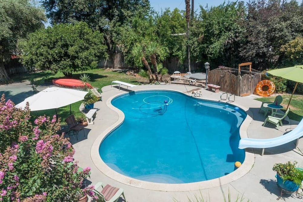 Photo of Outdoor in Tulare