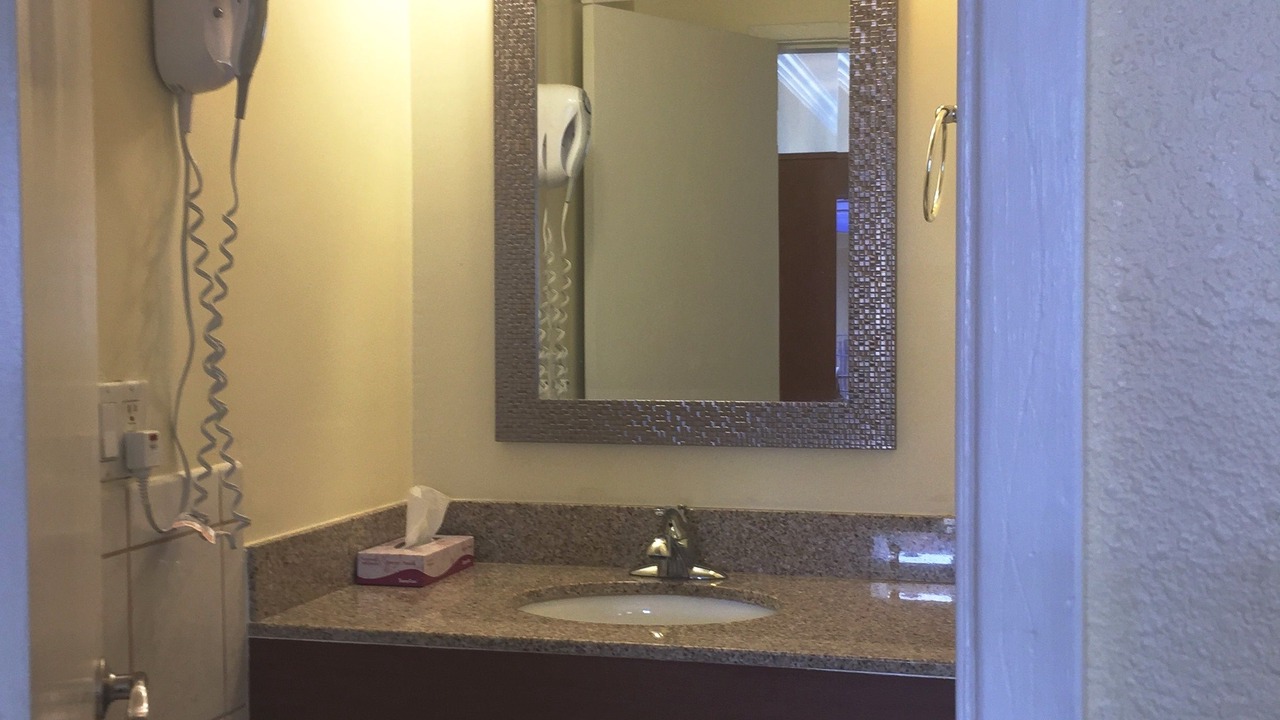 Photo of Bathroom in Cow Hollow