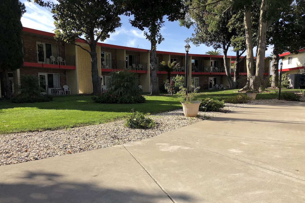 Photo of Outdoor in Oakland