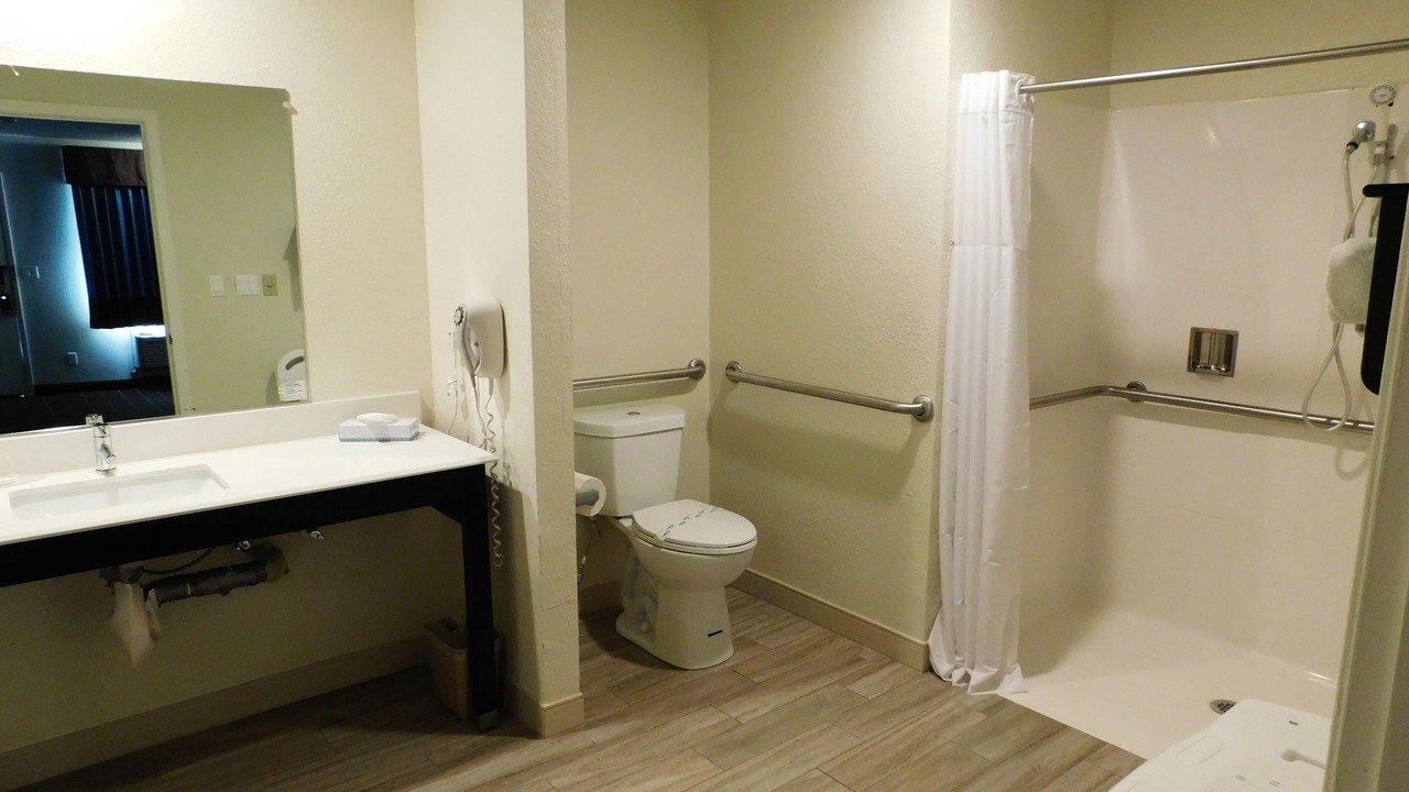 Photo of Bedroom in Altaville