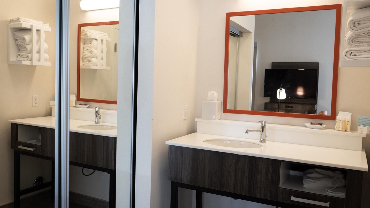 Photo of Bathroom in Seal Beach