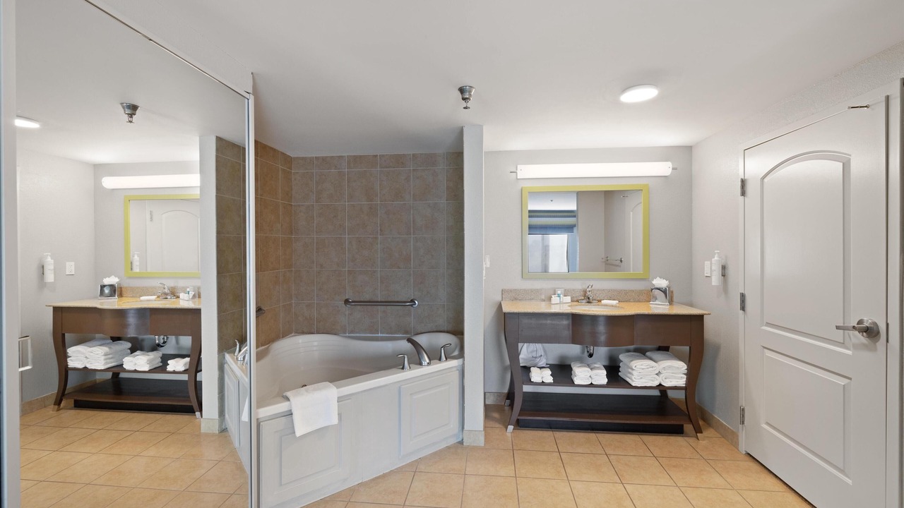 Photo of Bathroom in Madera