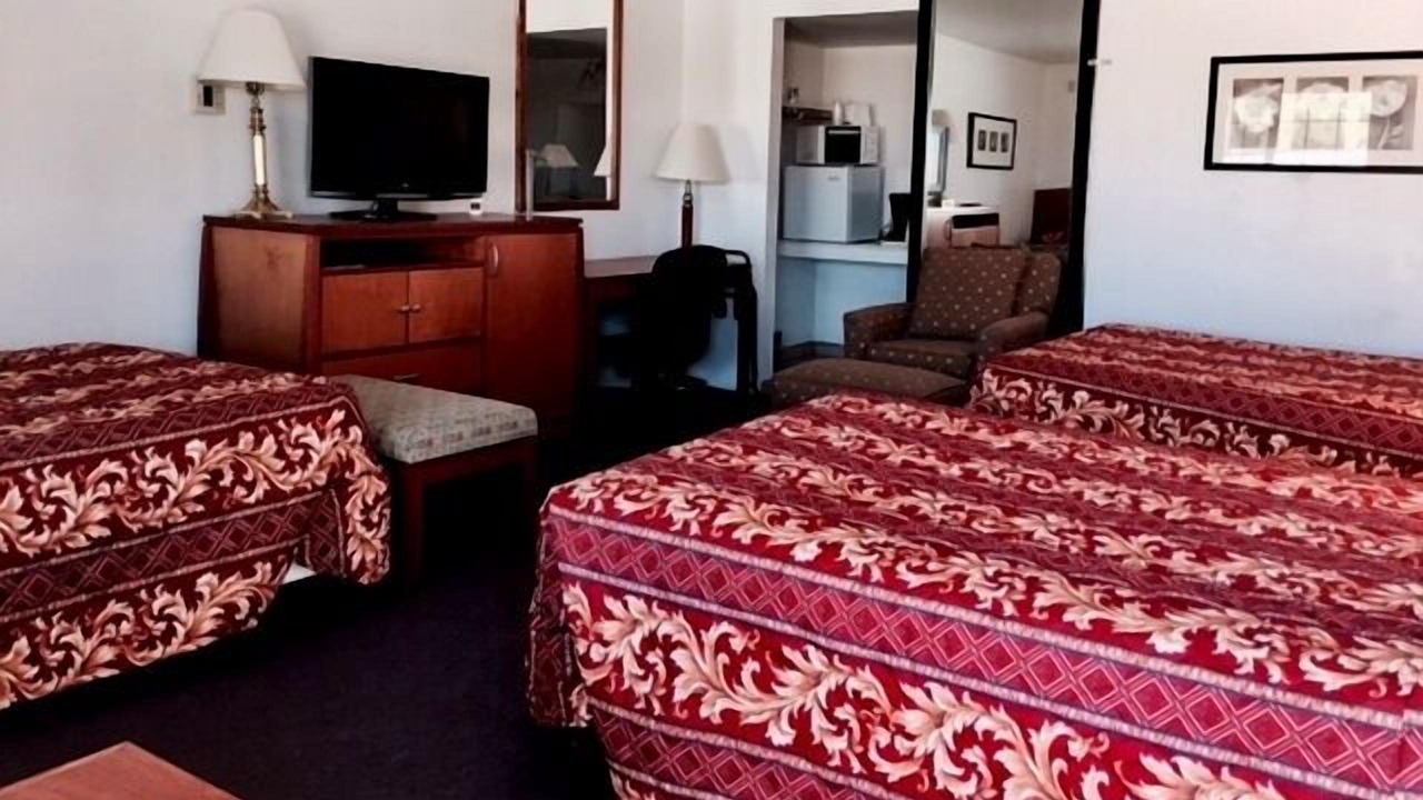 Photo of Bedroom in Los Banos
