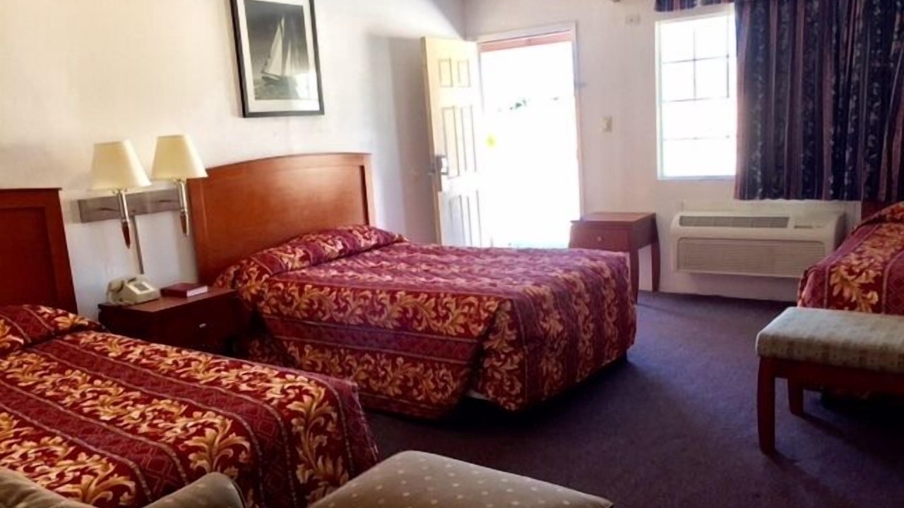 Photo of Bedroom in Los Banos