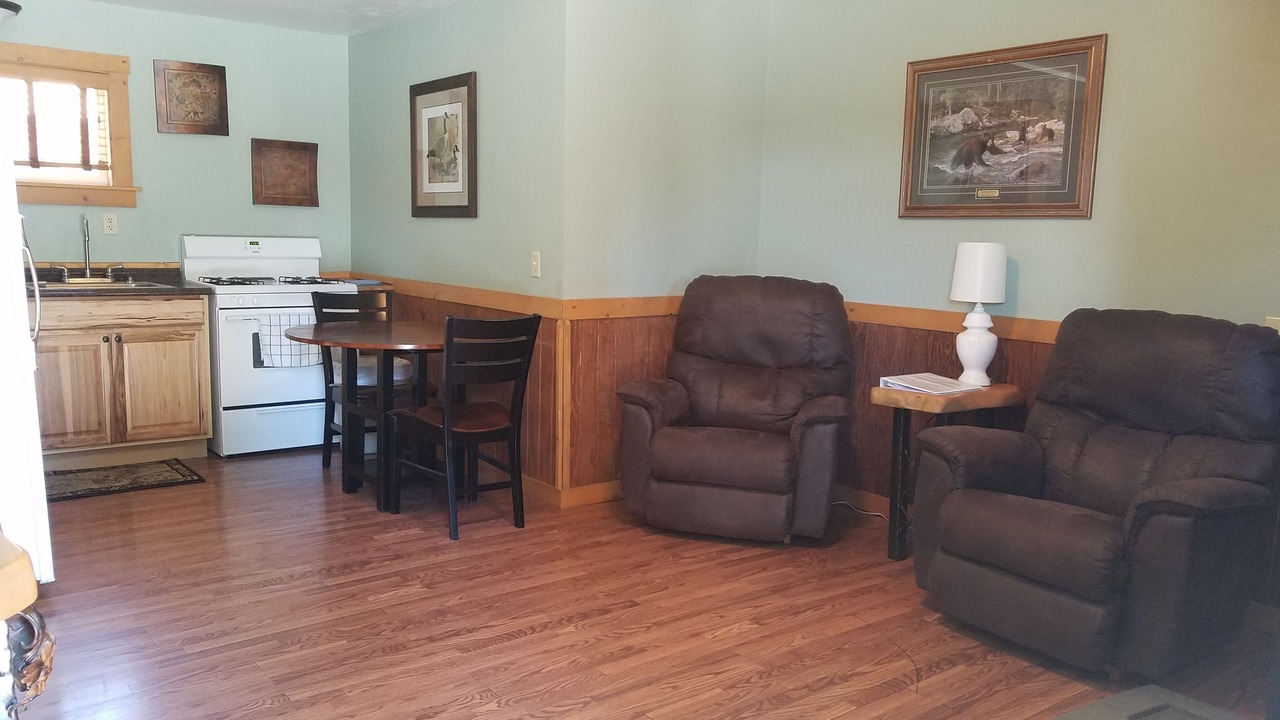 Photo of Bedroom in Lee Vining