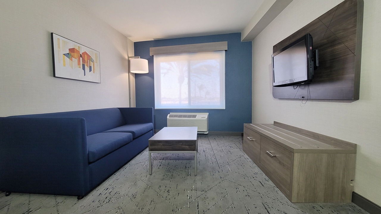 Photo of Bedroom in Lincoln Acres