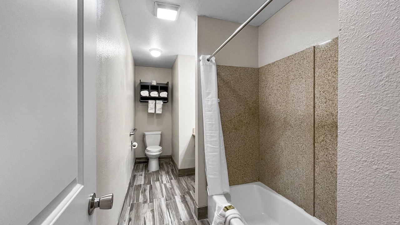 Photo of Bathroom in Clovis