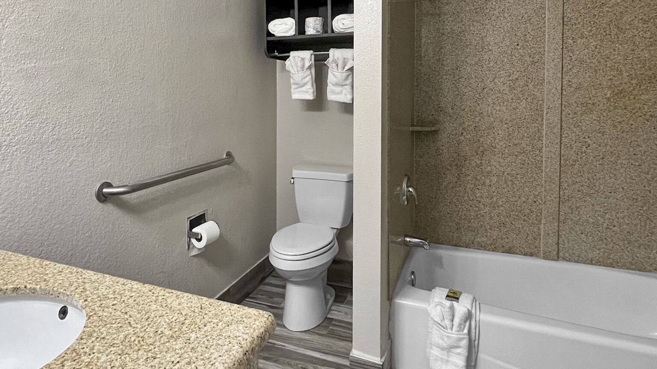 Photo of Bathroom in Clovis