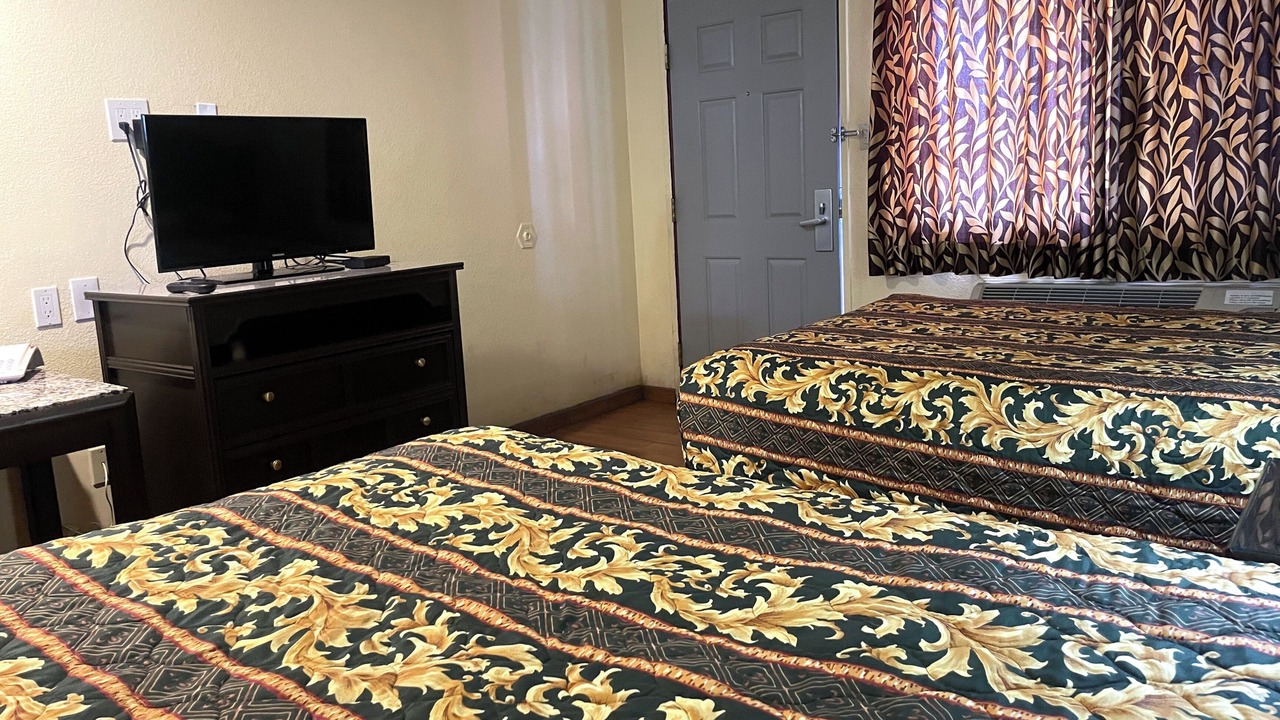 Photo of Bedroom in Los Banos