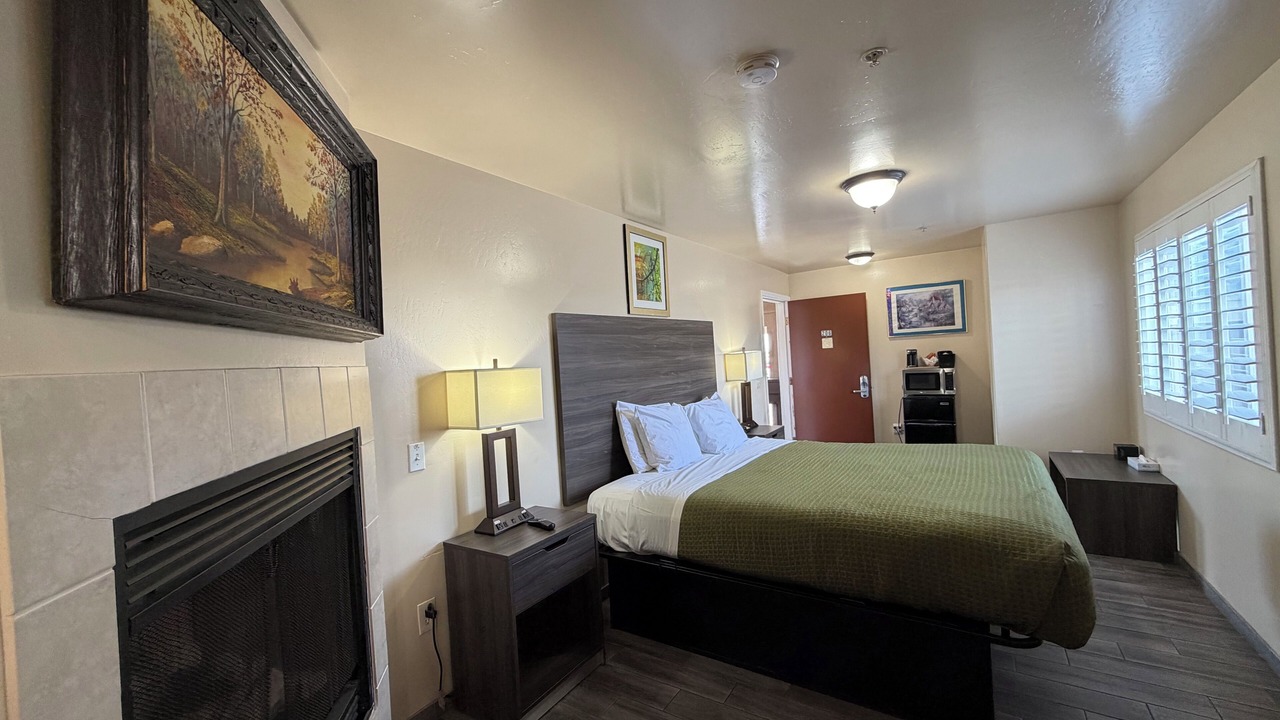 Photo of Bedroom in Morro Bay