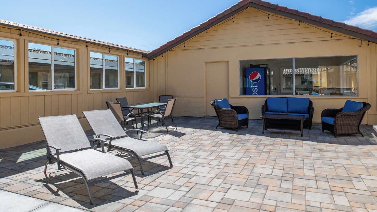 Photo of Outdoor in North Fremont Street