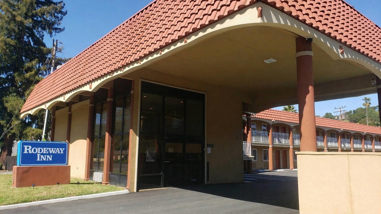 Photo of Outdoor in Martinez
