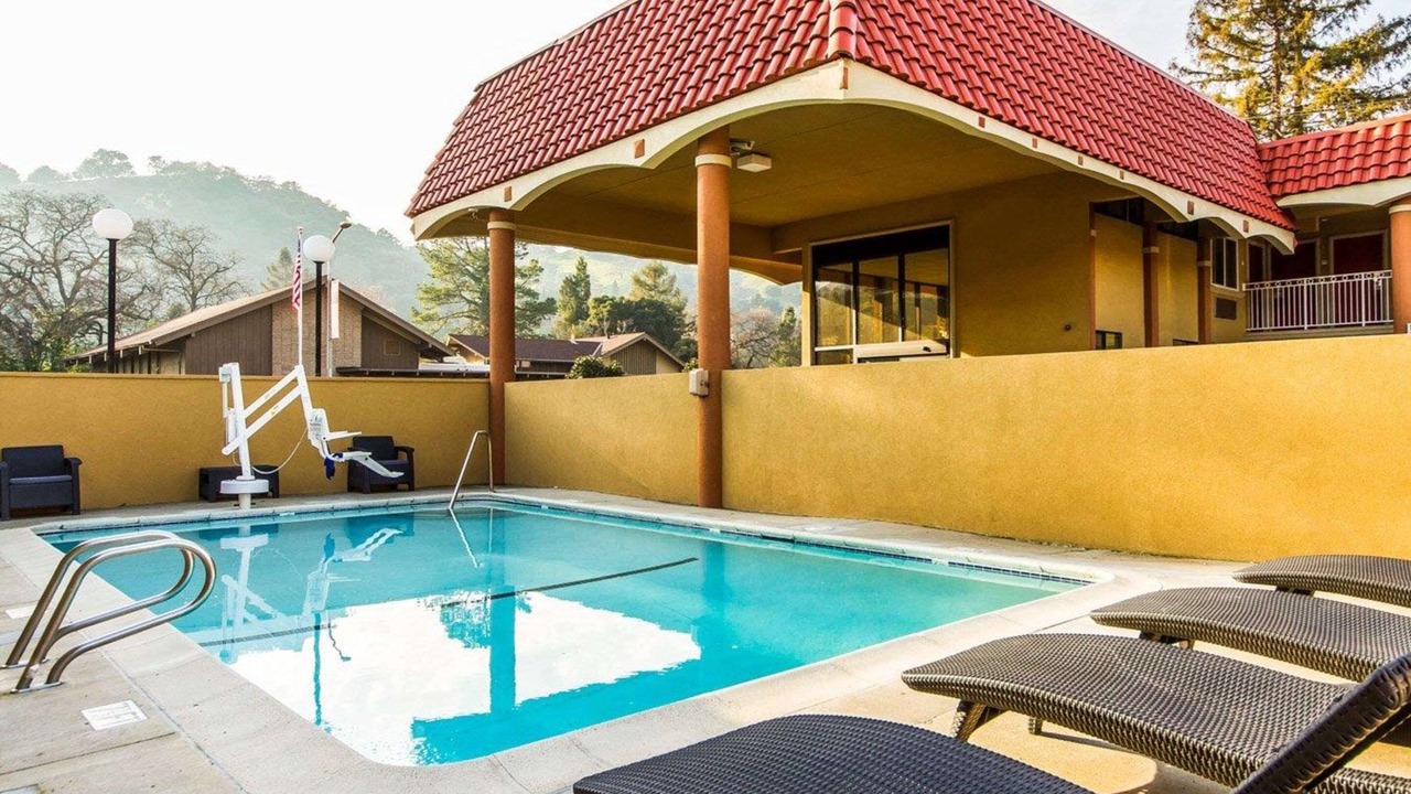 Photo of Outdoor in Martinez