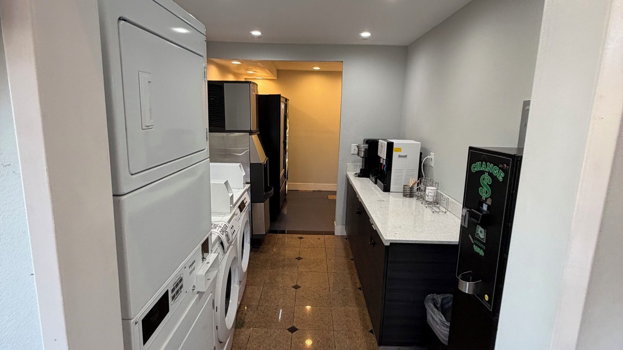 Photo of Bedroom in Martinez