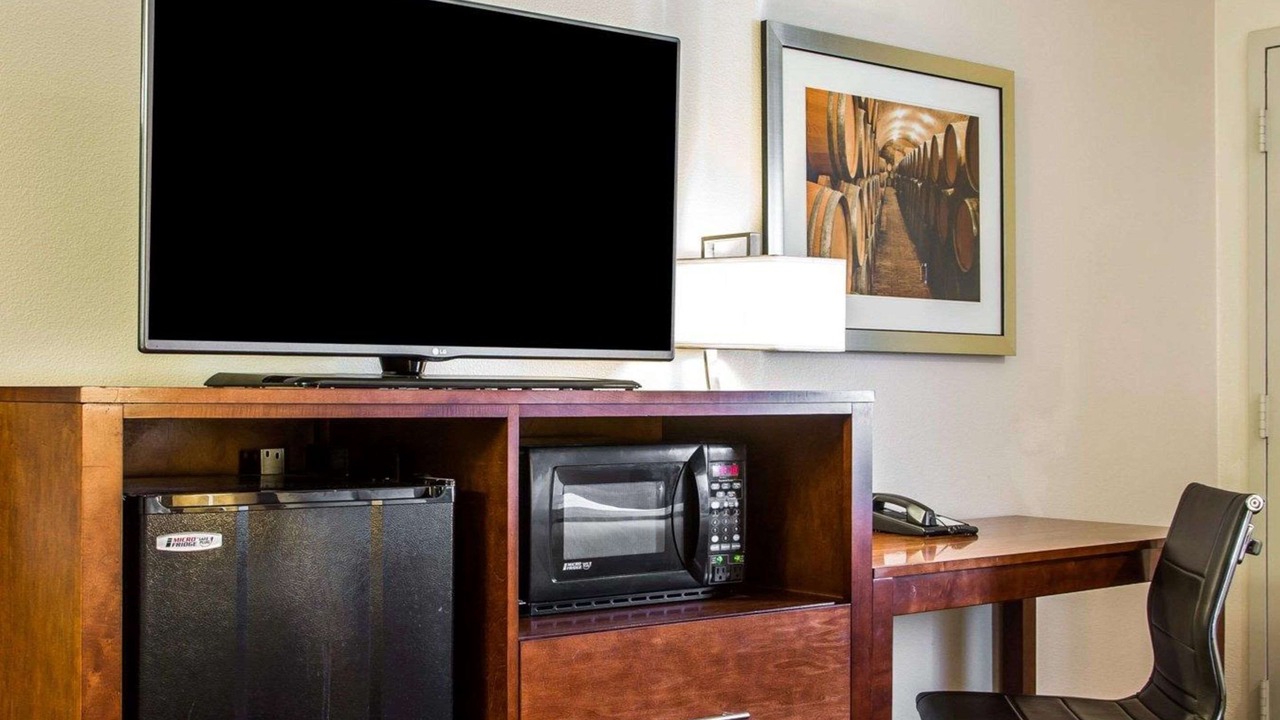 Photo of Bedroom in Martinez