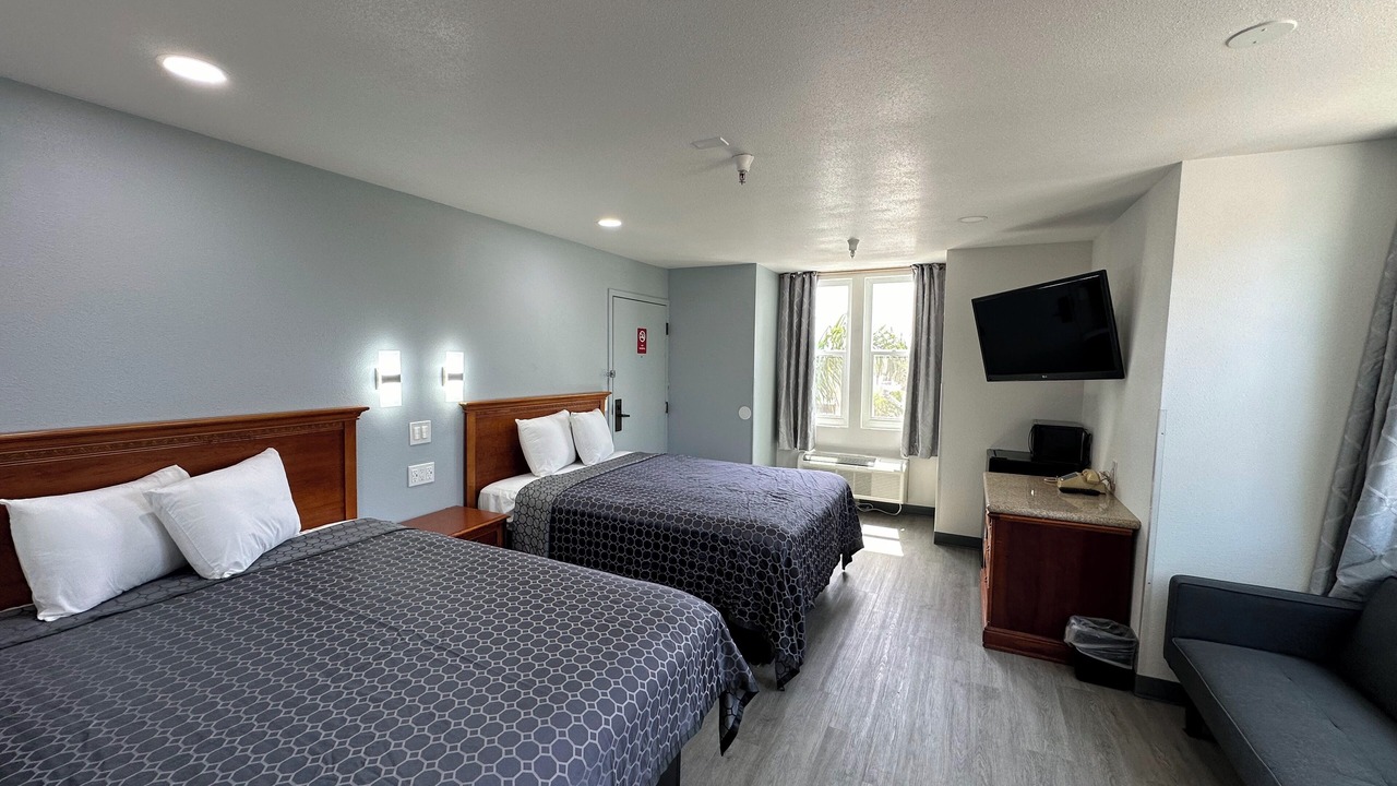 Photo of Bedroom in Westside Santa Cruz