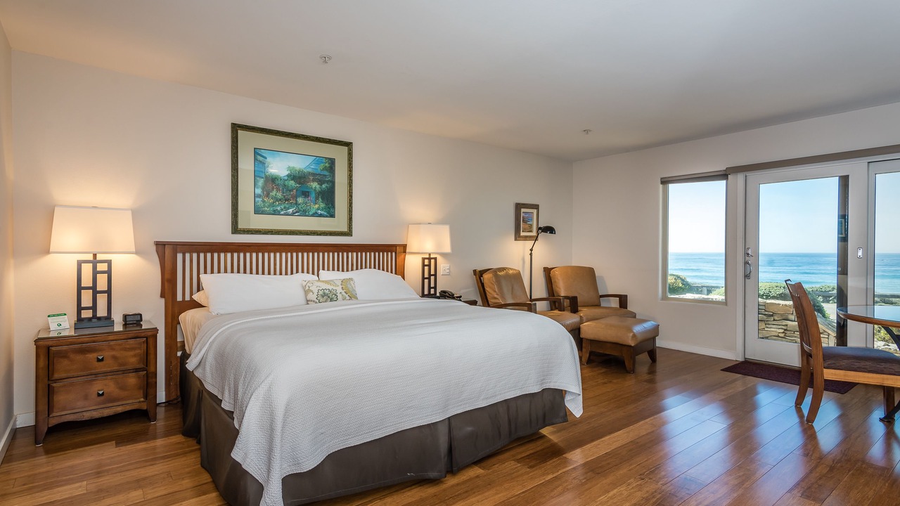 Photo of Bedroom in San Simeon