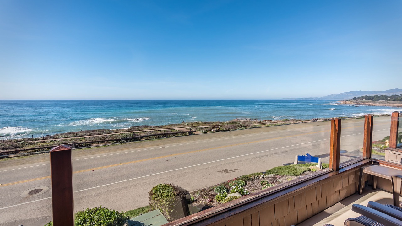 Photo of Patio Balcony in San Simeon