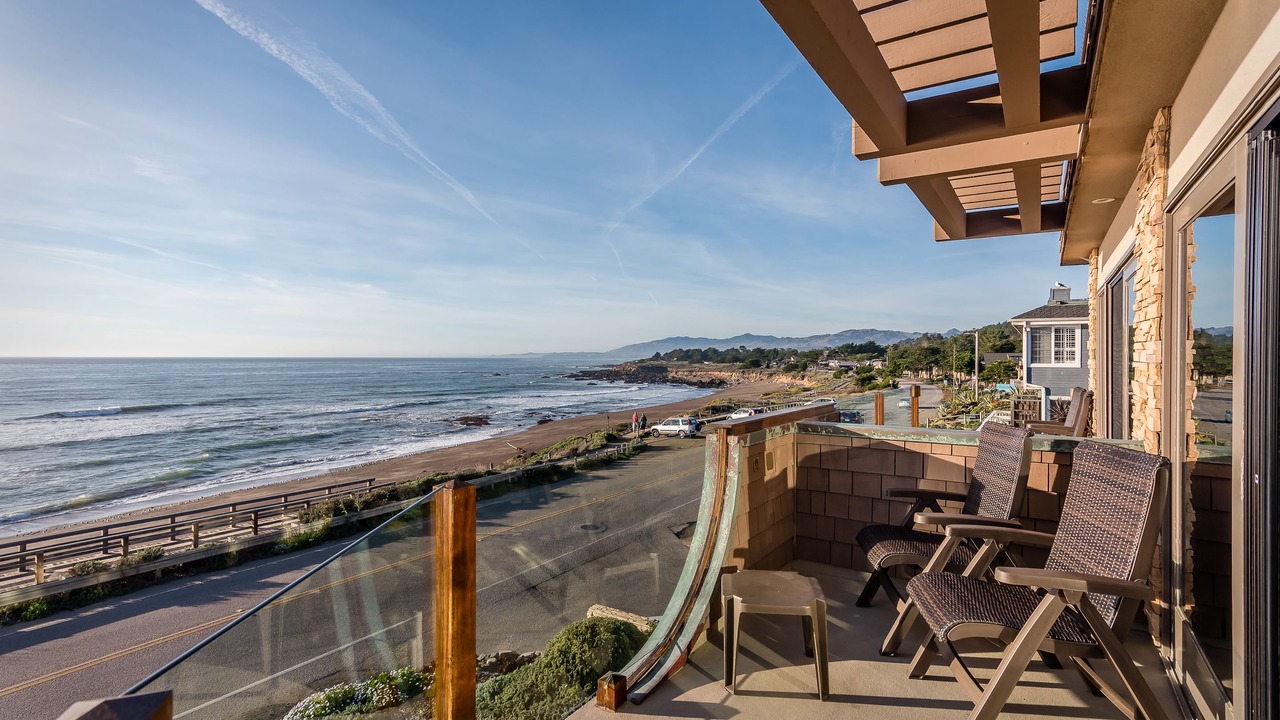 Photo of Patio Balcony in San Simeon