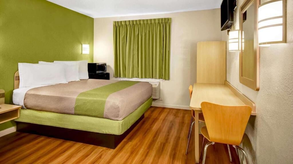 Photo of Bedroom in Lake Havasu City