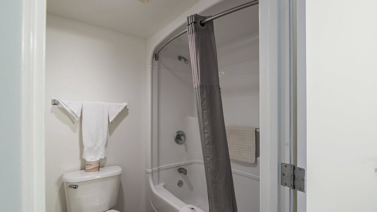 Photo of Bathroom in Fallon