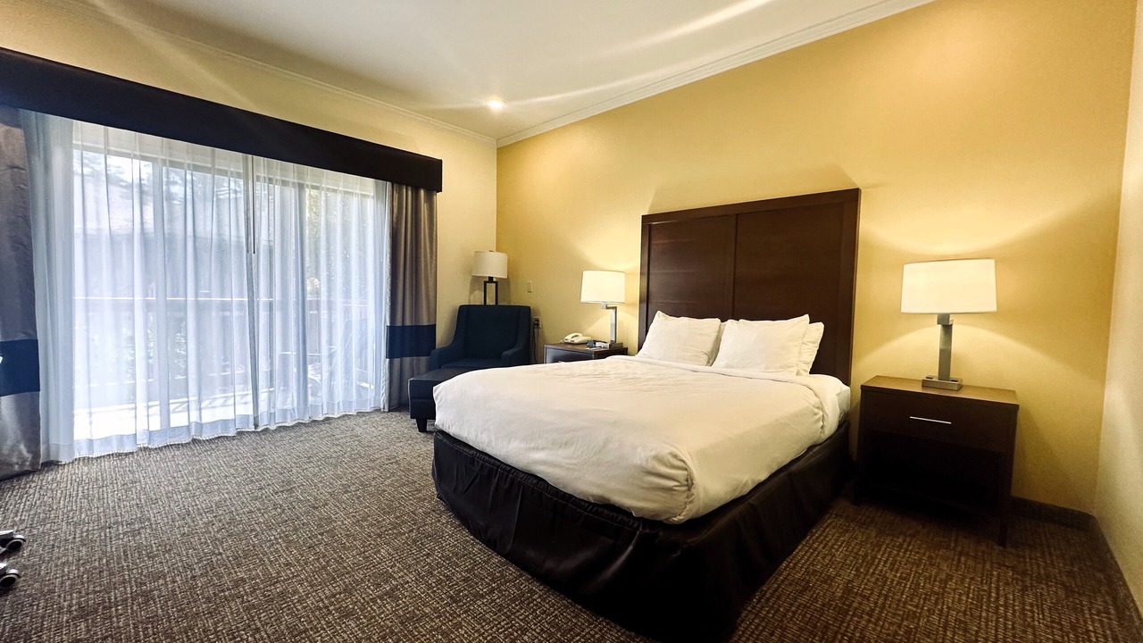 Photo of Bedroom in Monterey