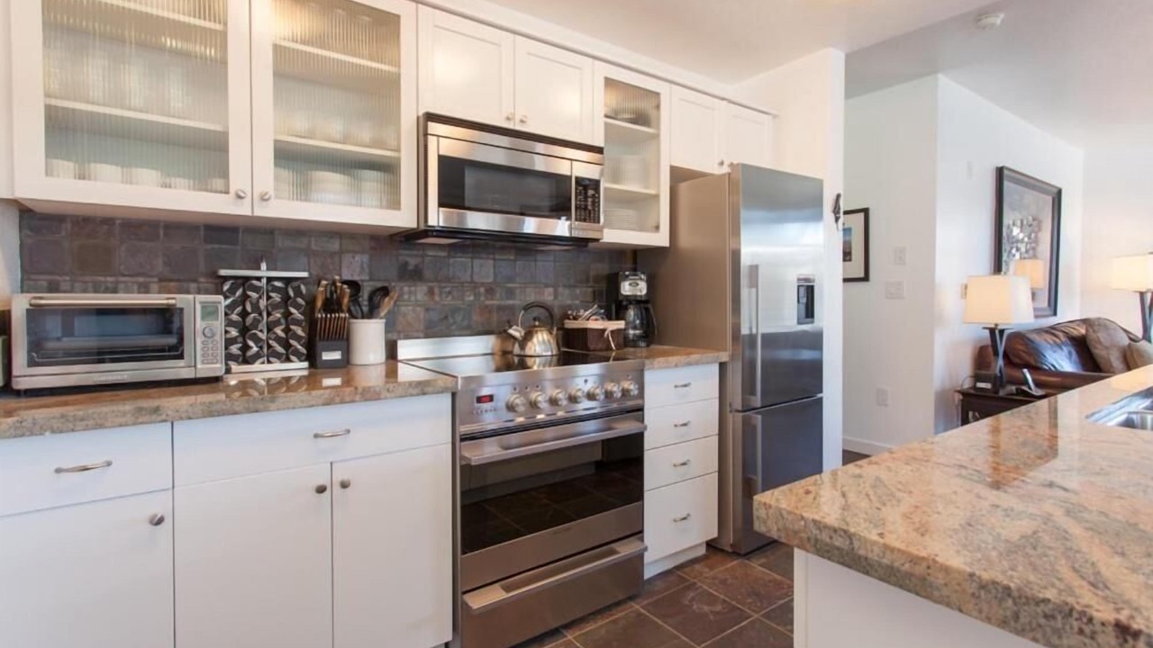 Photo of Kitchen in Mammoth Lakes