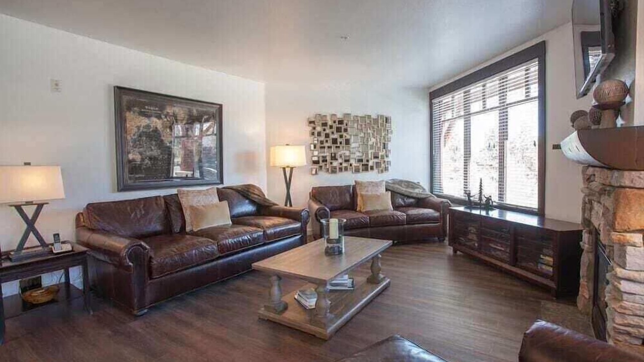 Photo of Livingroom in Mammoth Lakes