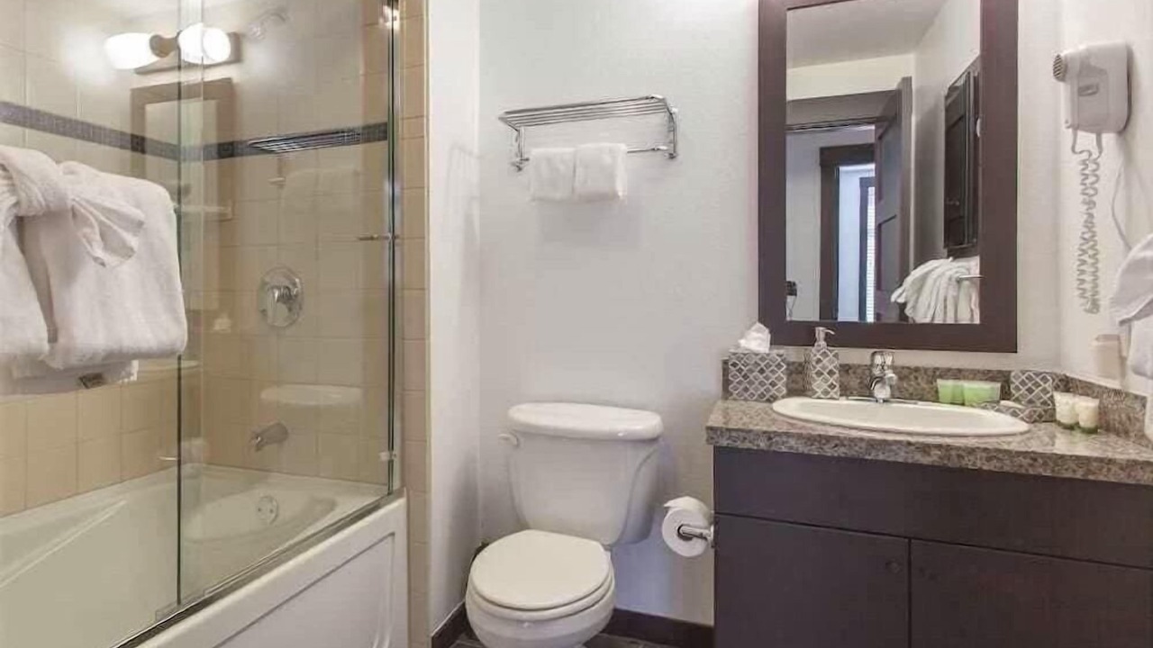 Photo of Bathroom in Mammoth Lakes