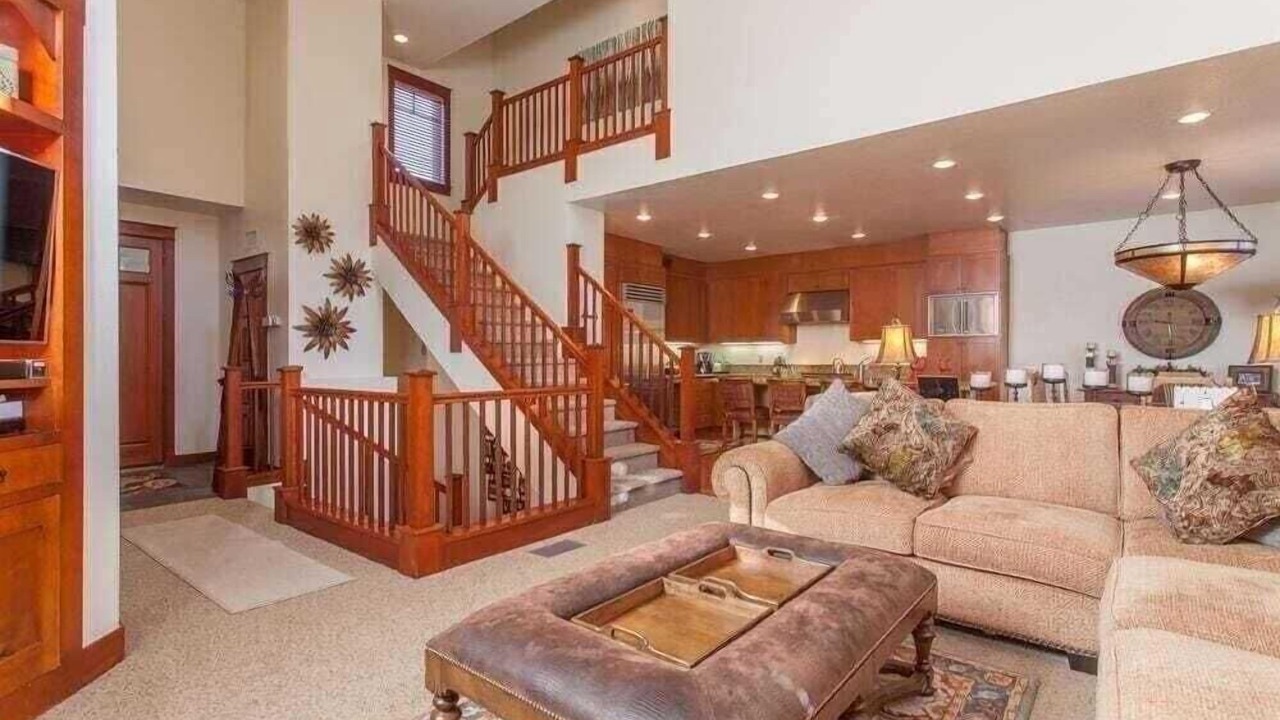 Photo of Livingroom in Mammoth Lakes