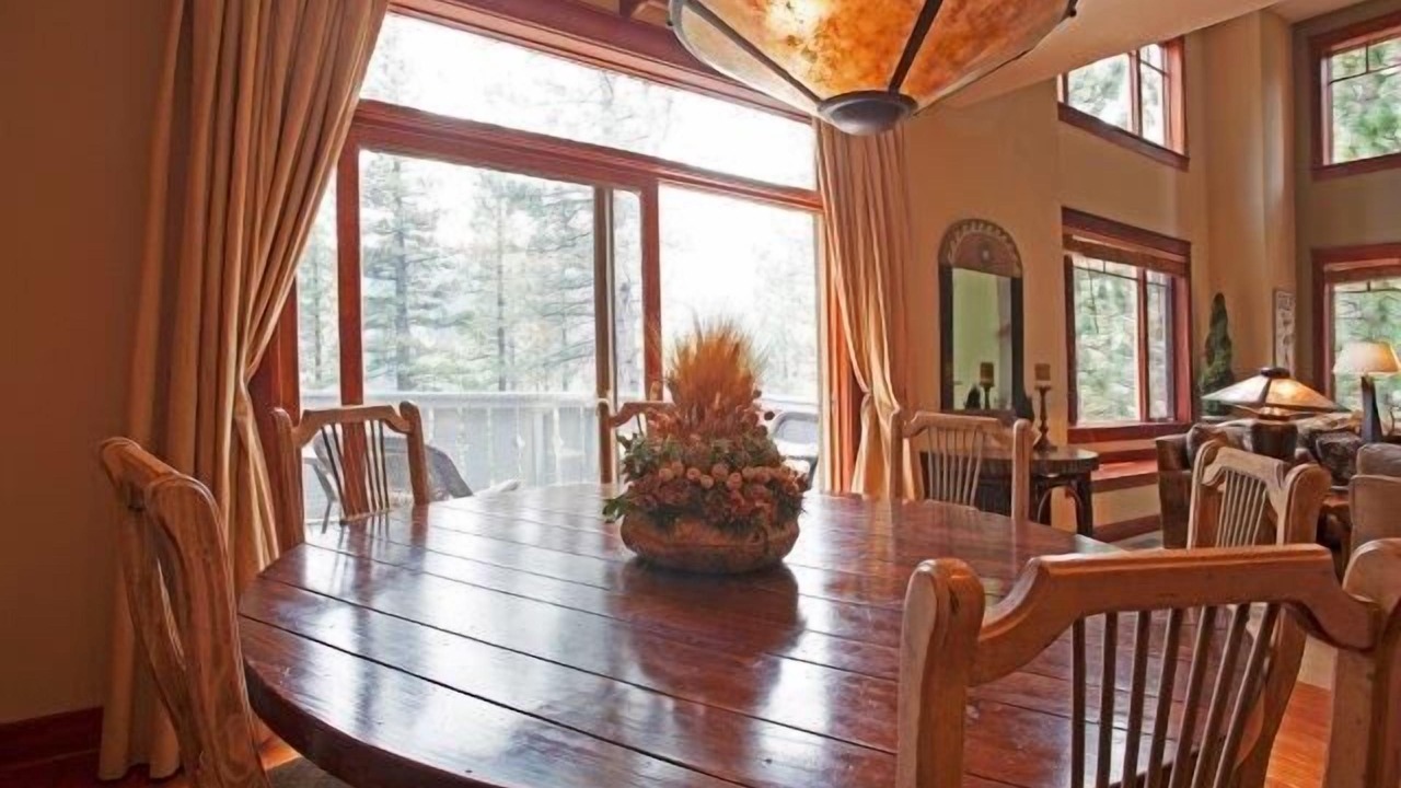 Photo of Livingroom in Mammoth Lakes