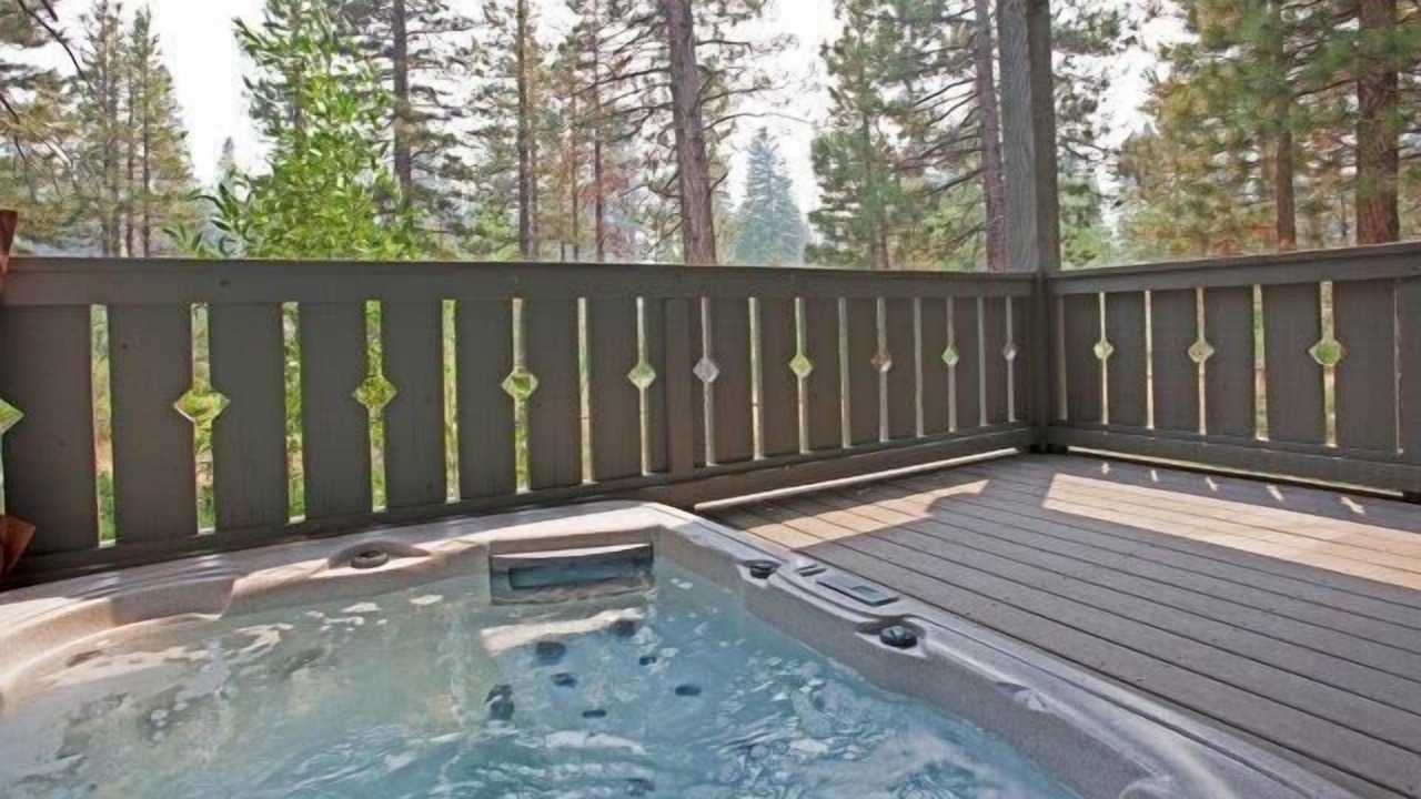 Photo of Outdoor in Mammoth Lakes