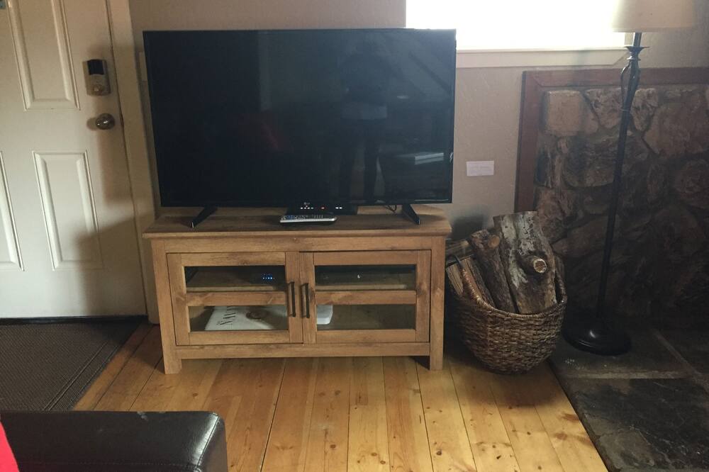 Photo of Bedroom in Tahoe Village