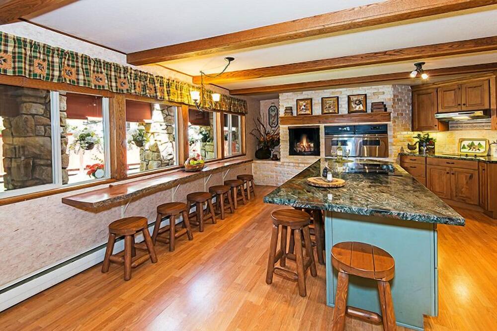 Photo of Kitchen in South Lake Tahoe