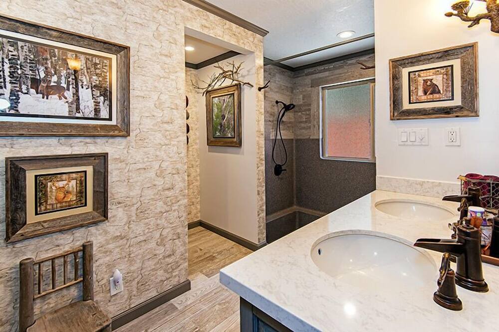 Photo of Bathroom in South Lake Tahoe