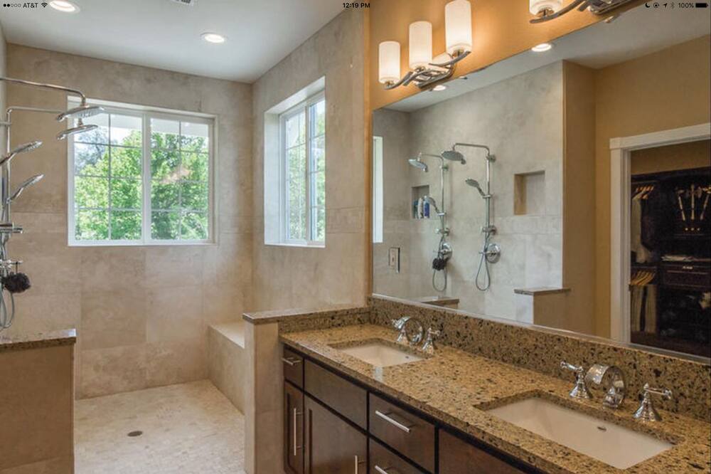 Photo of Bathroom in Columbia
