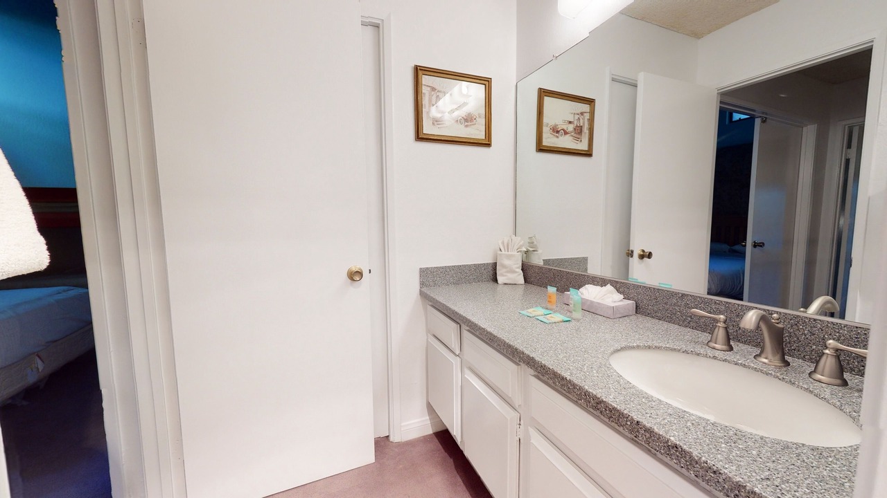 Photo of Bathroom in Mammoth Lakes