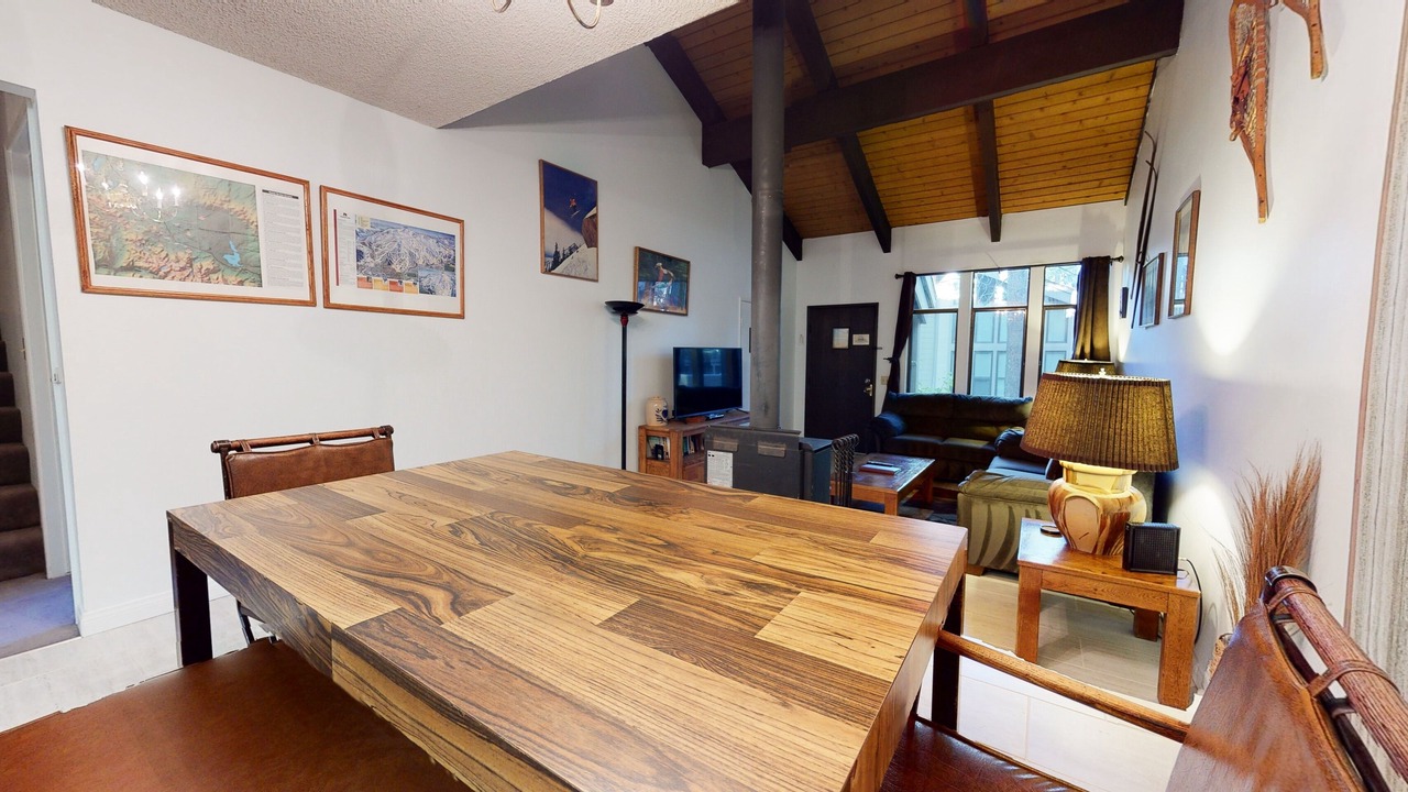 Photo of Kitchen in Mammoth Lakes