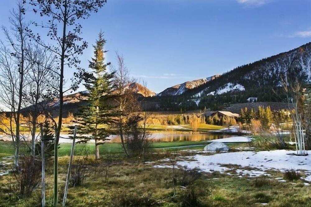 Photo of Outdoor in Mammoth Lakes
