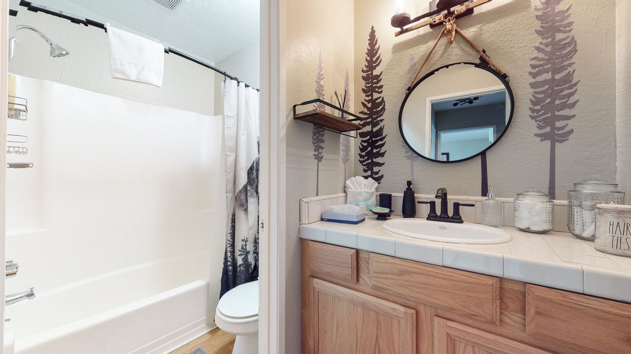 Photo of Bathroom in Majestic Pines