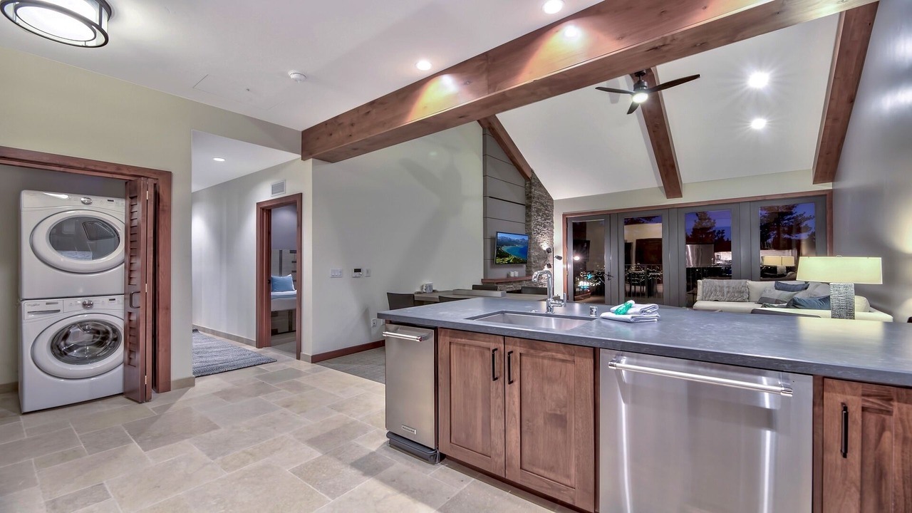Photo of Kitchen in Lakeside Park