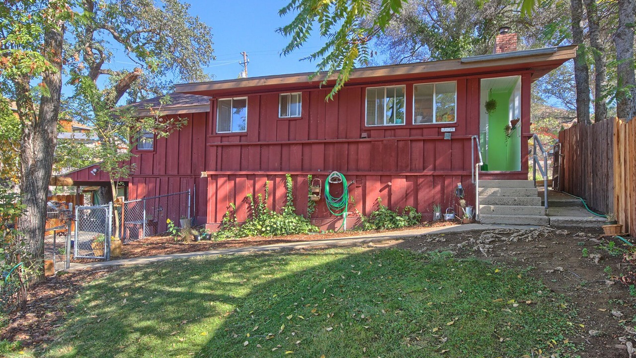 Photo of Outdoor in Mariposa