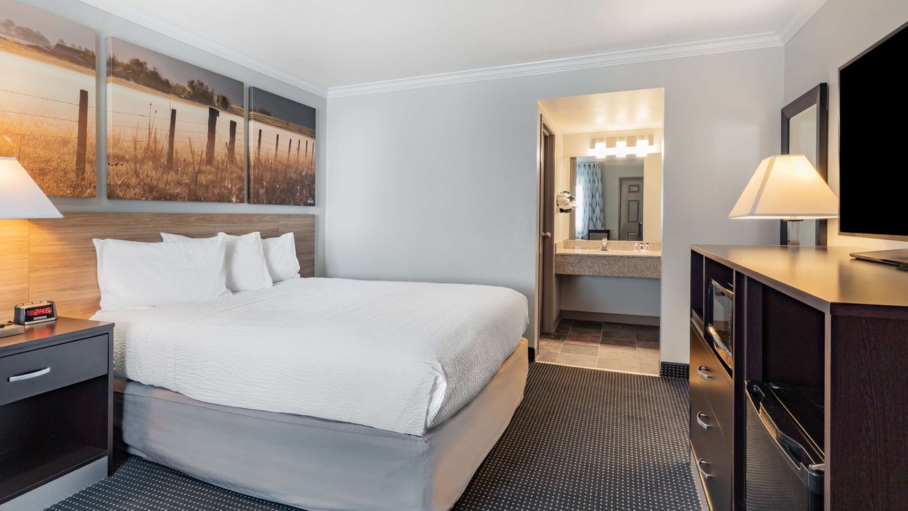 Photo of Bedroom in Winnemucca
