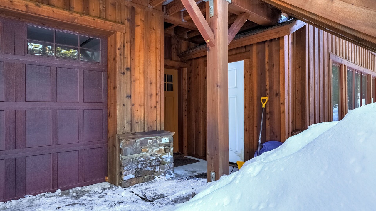 Photo of Outdoor in Country Club Estates