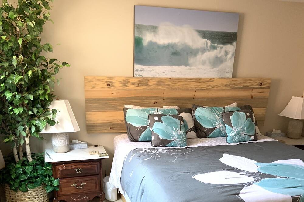 Photo of Bedroom in Seaside