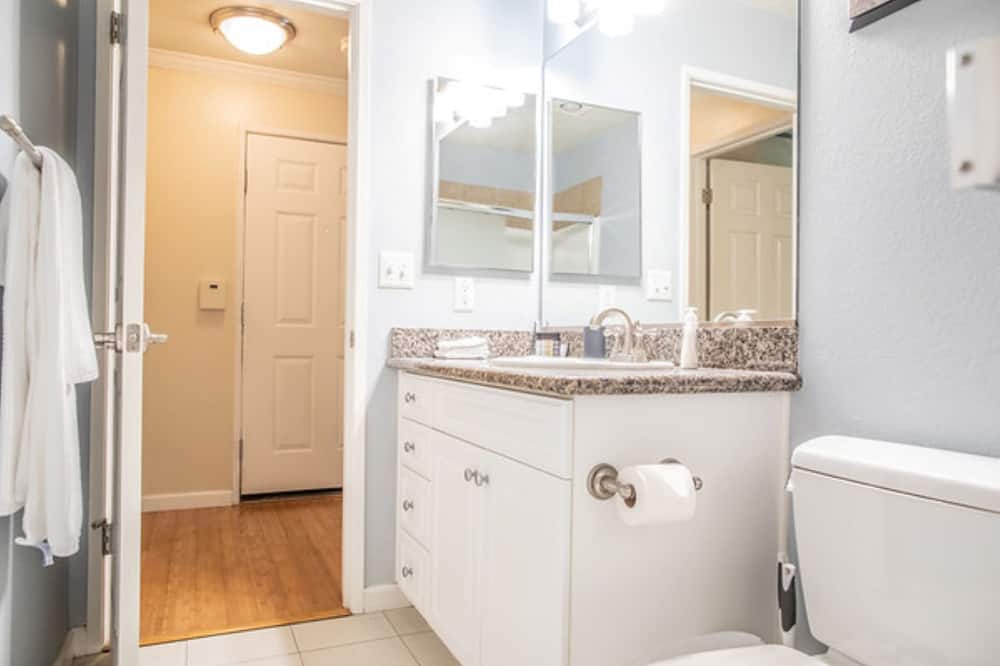 Photo of Bathroom in San Ramon