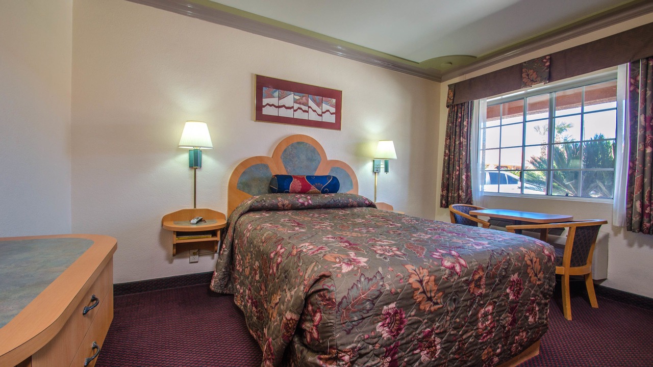 Photo of Bedroom in Los Banos