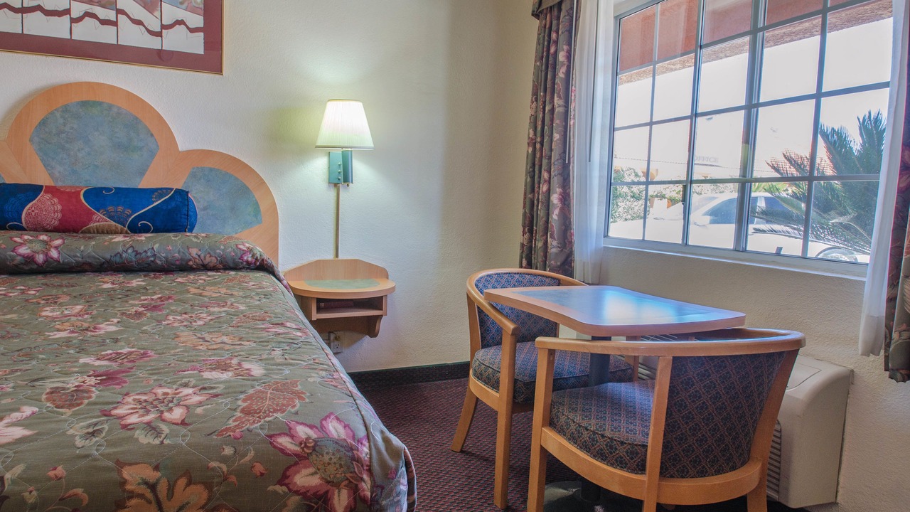 Photo of Bedroom in Los Banos