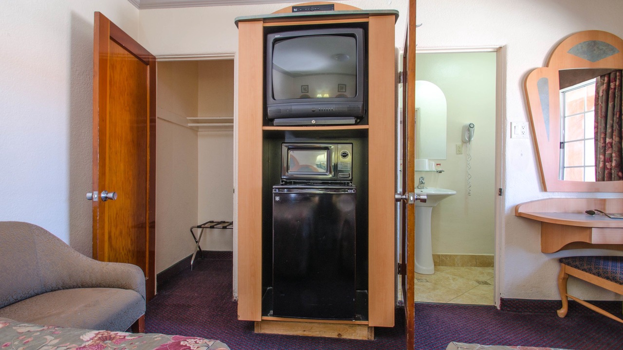 Photo of Bedroom in Los Banos